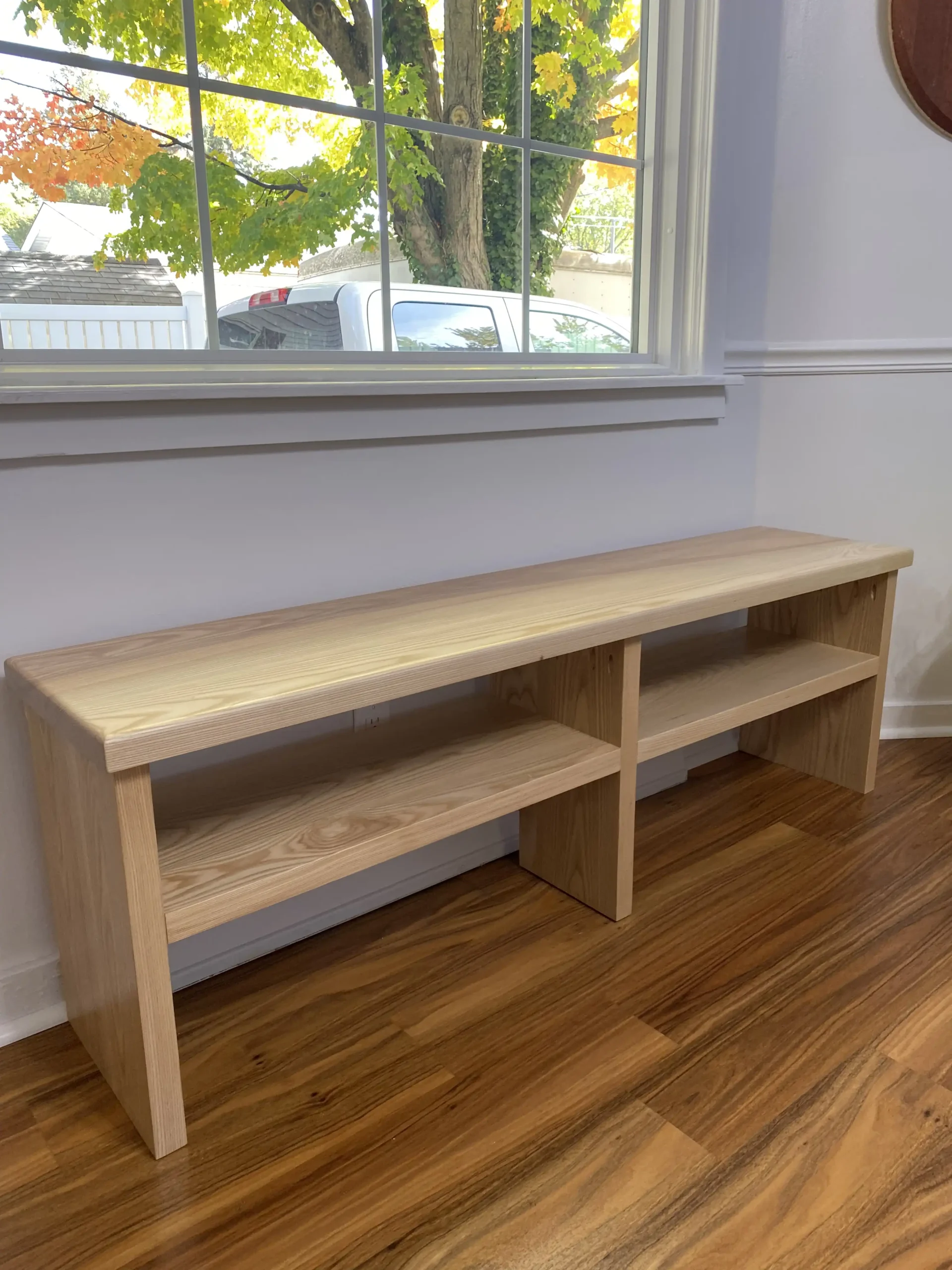 Mudrooms and Entryways Ligth Wood Bench scaled